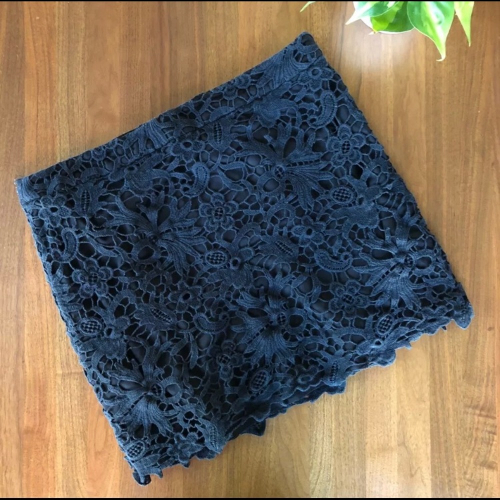 *BOGO*Banana Republic Eyelet Skirt